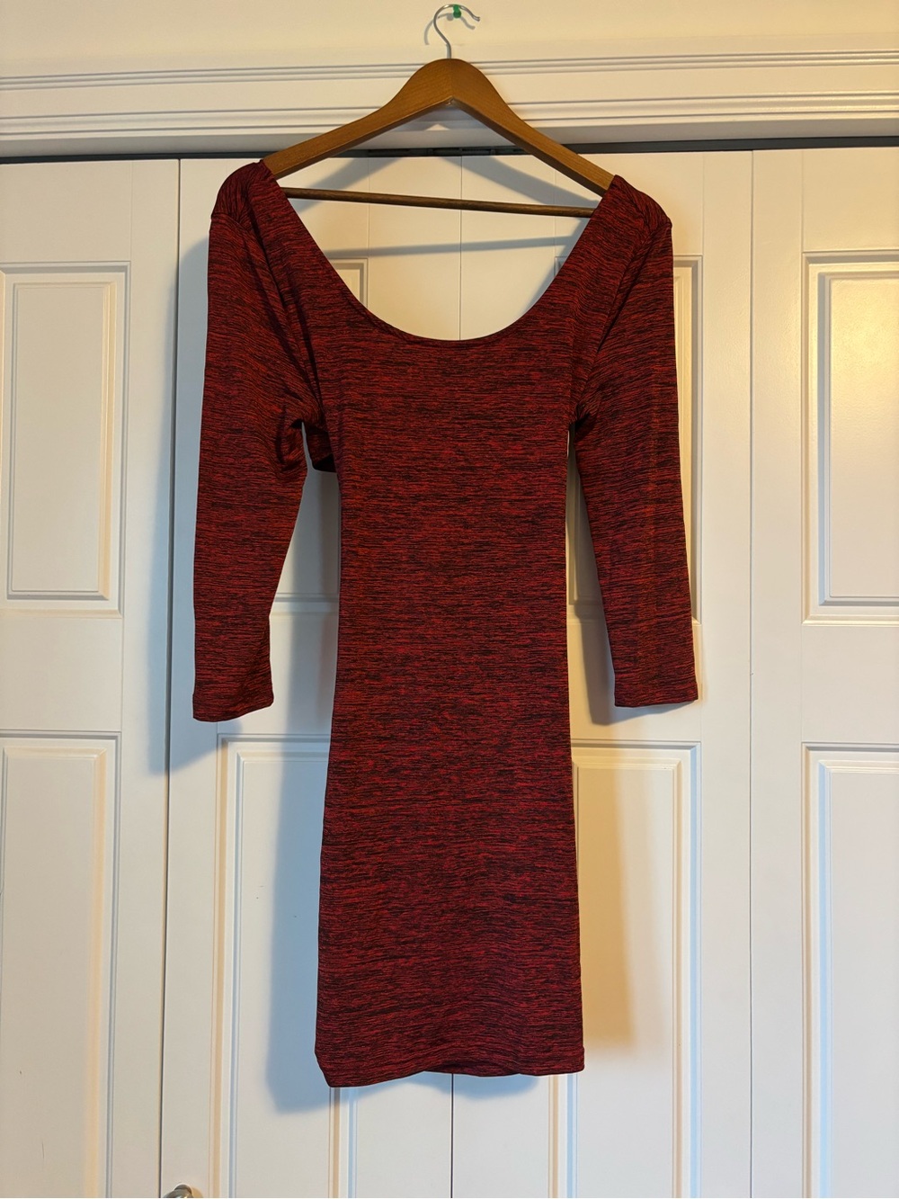 ☀️ Kiwii ☀️ burgundy long sleeve dress